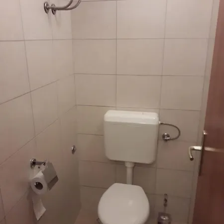 With Parking Space - 23692 아파트 *